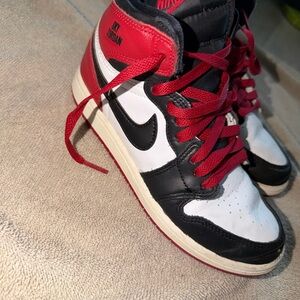 Nike Kids Sneakers - Red, Black, and White